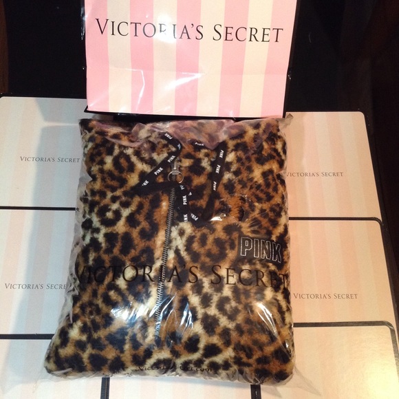 .🎉Victoria Secret Pink Sherpa Hoodie - Picture 4 of 8